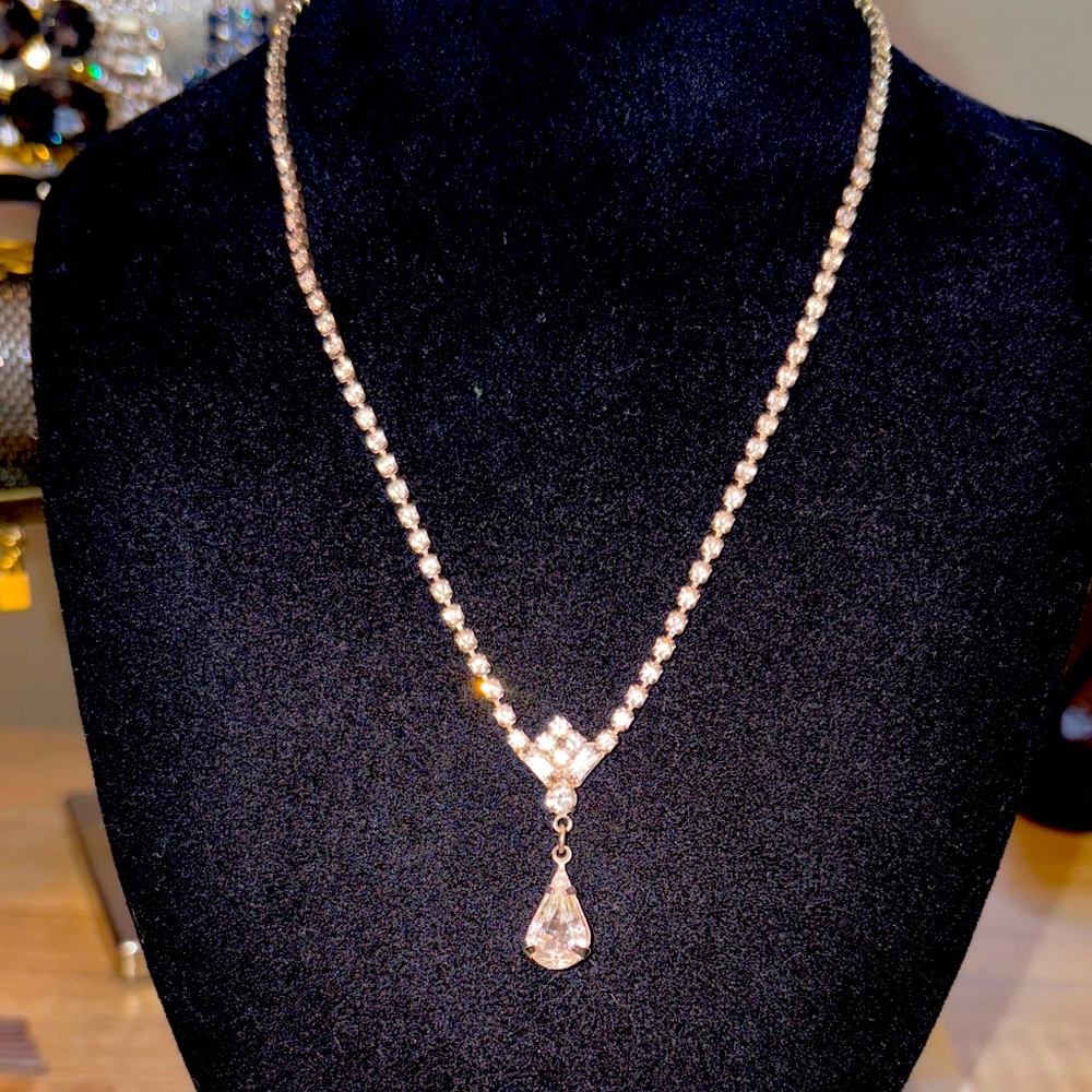 Vintage crystal sweetheart drop necklace, silver tone